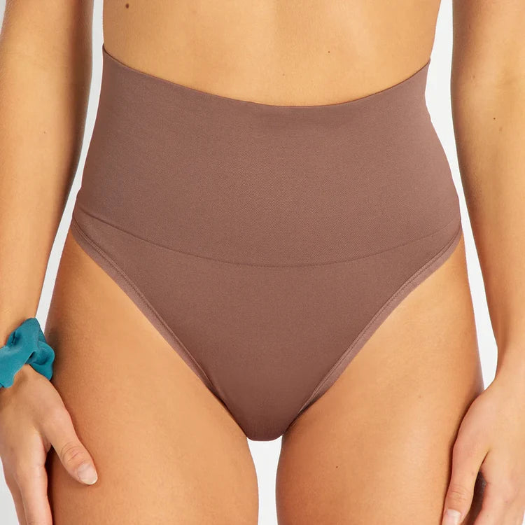 NU-SCULPT™ – La culotte qui ne se voit pas, mais qui change tout